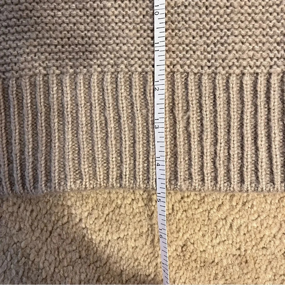 Elodie Cropped Knit Sweater in grey - Picture 5 of 7
